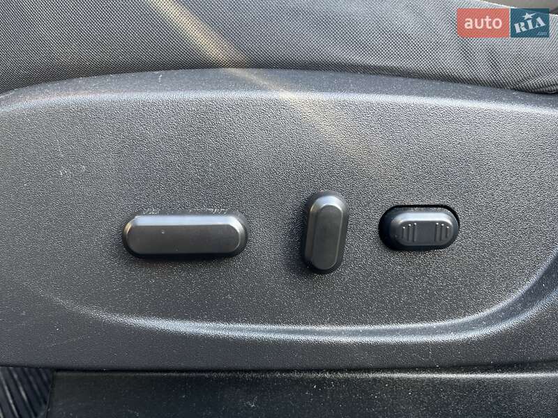 Позашляховик / Кросовер Ford Escape 2018 в Трускавці