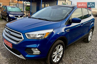 Позашляховик / Кросовер Ford Escape 2017 в Полтаві