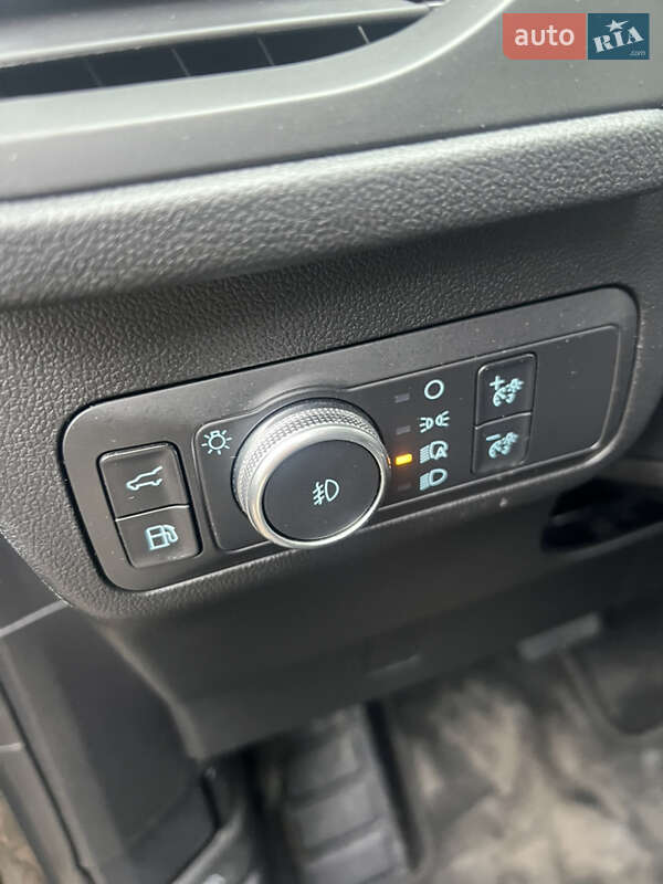 Внедорожник / Кроссовер Ford Escape 2020 в Одессе