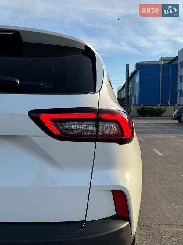 Внедорожник / Кроссовер Ford Escape 2023 в Сумах