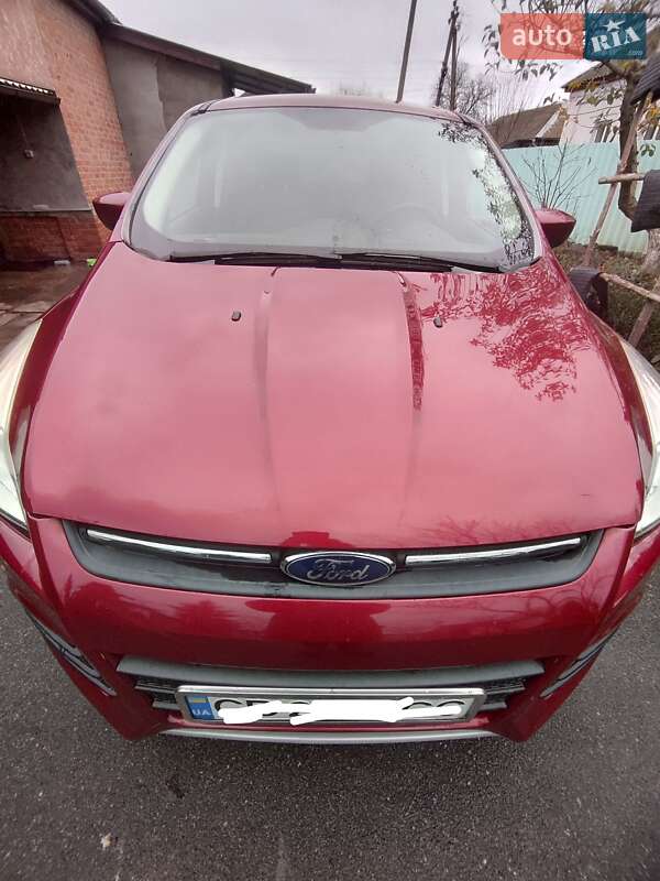 Внедорожник / Кроссовер Ford Escape 2015 в Прилуках