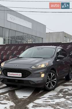 Внедорожник / Кроссовер Ford Escape 2021 в Сумах