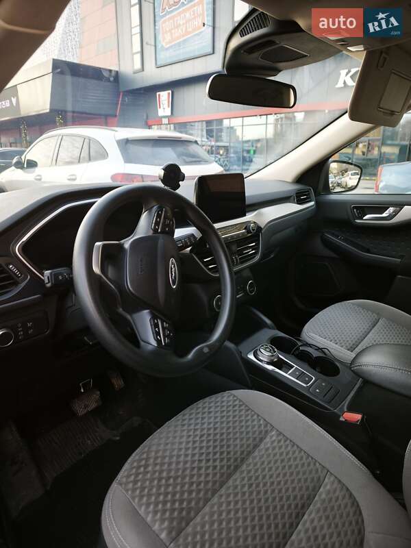 Внедорожник / Кроссовер Ford Escape 2019 в Ивано-Франковске фото 5 Внедорожник / Кроссовер Ford Escape 2019 в Ивано-Франковске