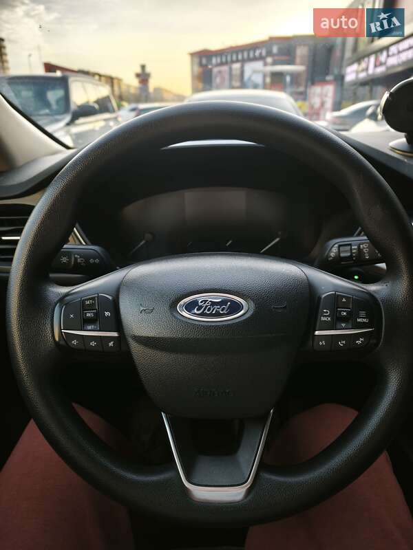 Внедорожник / Кроссовер Ford Escape 2019 в Ивано-Франковске фото 11 Внедорожник / Кроссовер Ford Escape 2019 в Ивано-Франковске