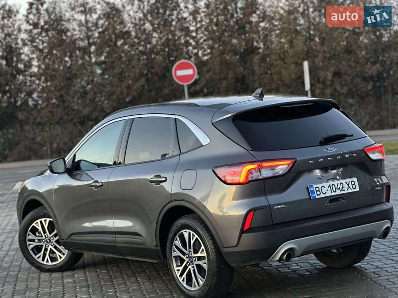 Позашляховик / Кросовер Ford Escape 2021 в Львові