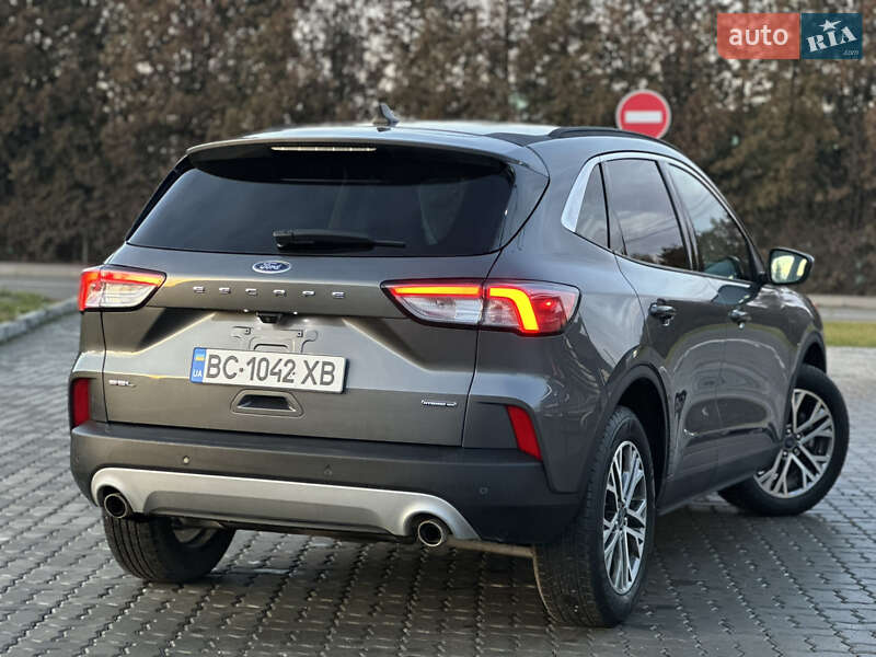 Позашляховик / Кросовер Ford Escape 2021 в Львові