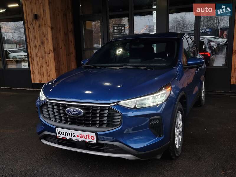 Внедорожник / Кроссовер Ford Escape 2023 в Виннице