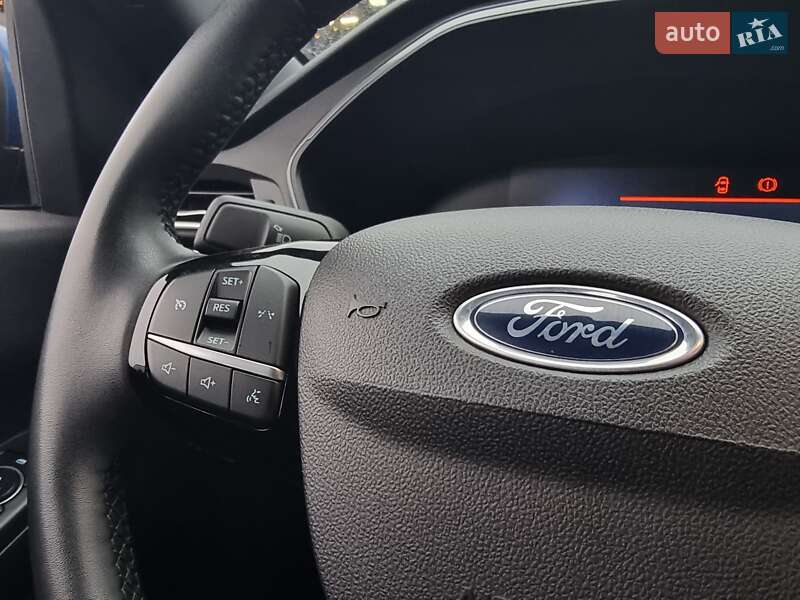 Внедорожник / Кроссовер Ford Escape 2023 в Виннице