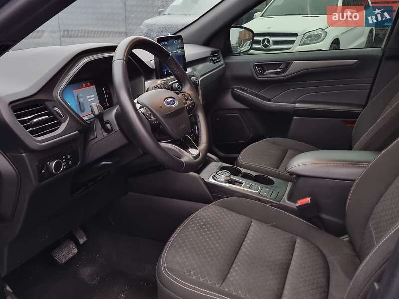 Внедорожник / Кроссовер Ford Escape 2023 в Виннице