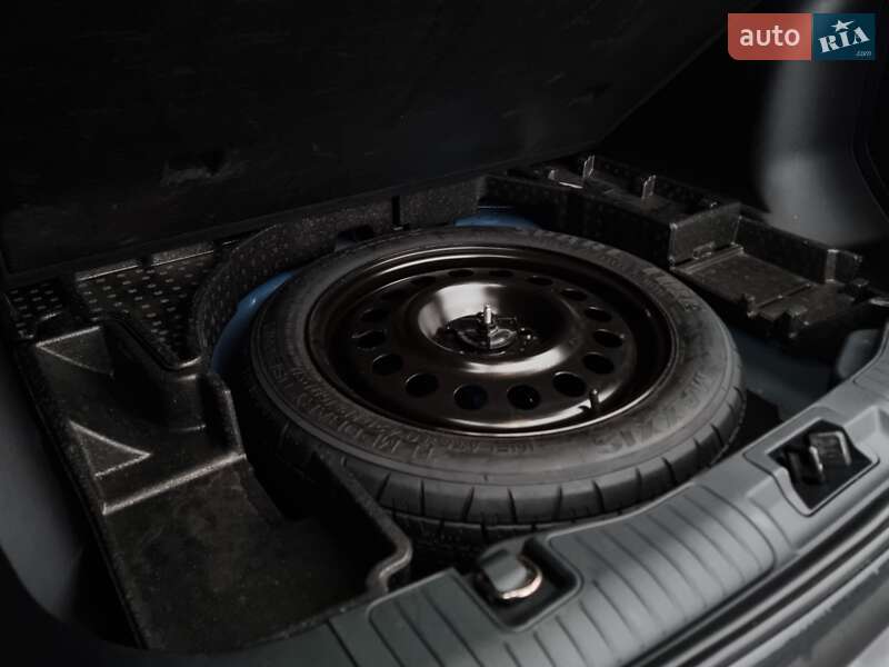 Внедорожник / Кроссовер Ford Escape 2023 в Виннице