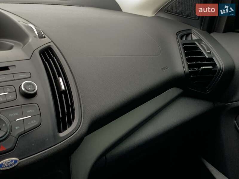 Позашляховик / Кросовер Ford Escape 2018 в Бердичеві