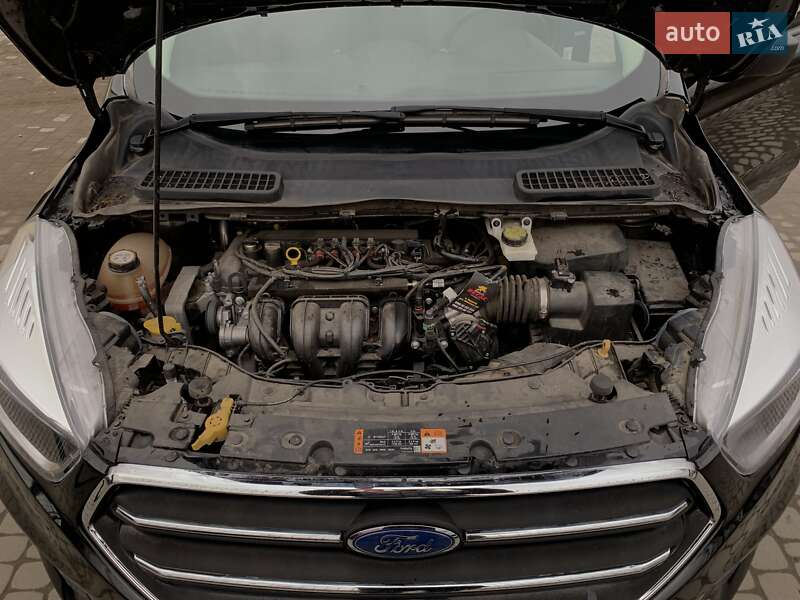 Позашляховик / Кросовер Ford Escape 2018 в Бердичеві