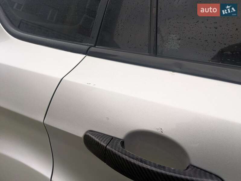 Позашляховик / Кросовер Ford Escape 2017 в Львові