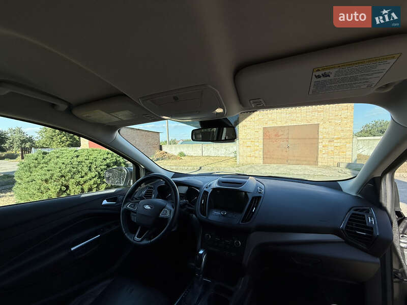 Позашляховик / Кросовер Ford Escape 2018 в Дніпрі
