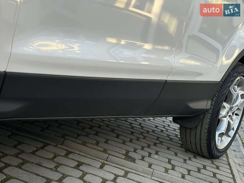 Внедорожник / Кроссовер Ford Escape 2016 в Дрогобыче фото 13 Внедорожник / Кроссовер Ford Escape 2016 в Дрогобыче