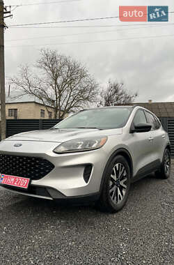 Внедорожник / Кроссовер Ford Escape 2020 в Львове