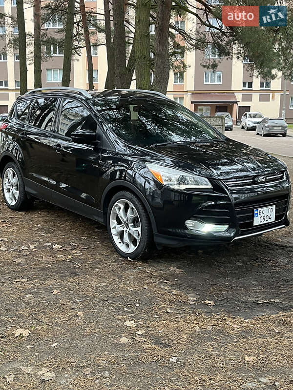 Внедорожник / Кроссовер Ford Escape 2014 в Новояворовске
