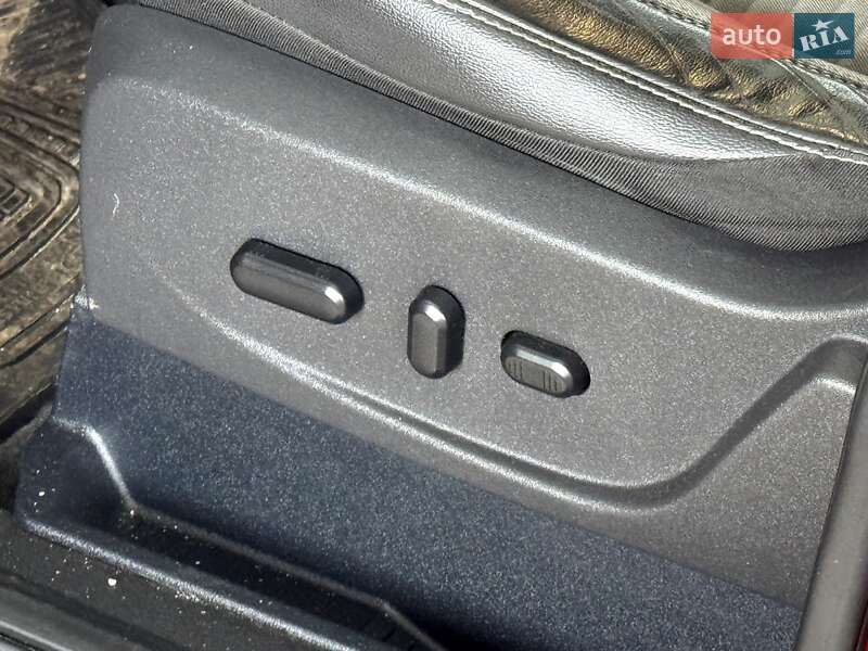 Внедорожник / Кроссовер Ford Escape 2016 в Белой Церкви фото 21 Внедорожник / Кроссовер Ford Escape 2016 в Белой Церкви