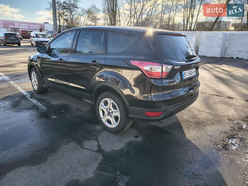 Позашляховик / Кросовер Ford Escape 2016 в Кременчуці фото 3 Позашляховик / Кросовер Ford Escape 2016 в Кременчуці