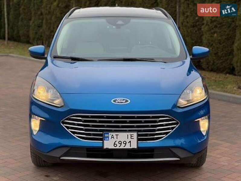 Внедорожник / Кроссовер Ford Escape 2020 в Ивано-Франковске