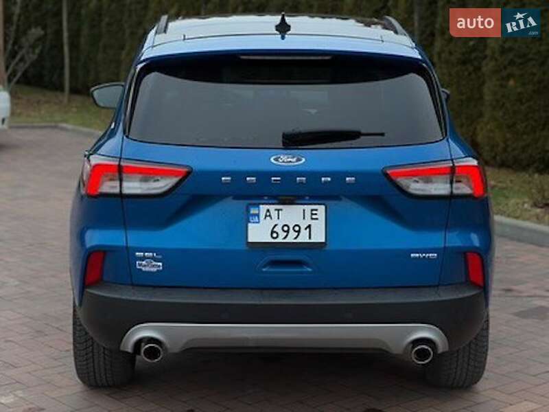 Внедорожник / Кроссовер Ford Escape 2020 в Ивано-Франковске