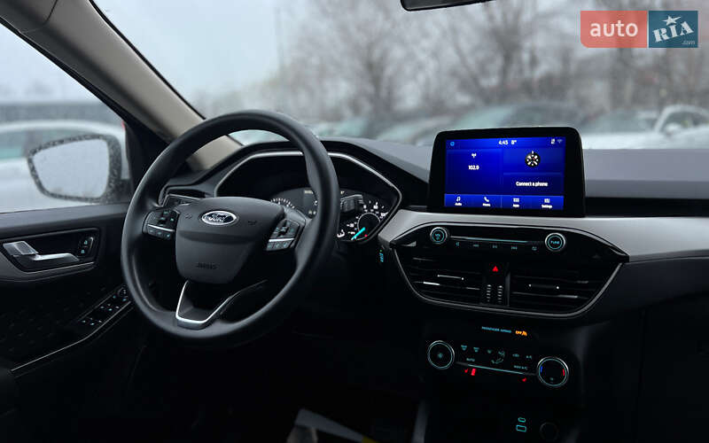 Внедорожник / Кроссовер Ford Escape 2020 в Львове