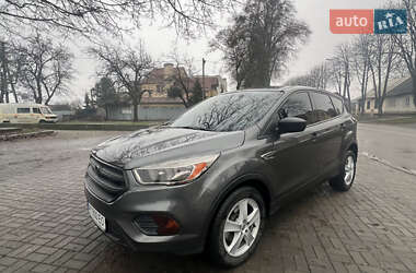 Внедорожник / Кроссовер Ford Escape 2017 в Сумах
