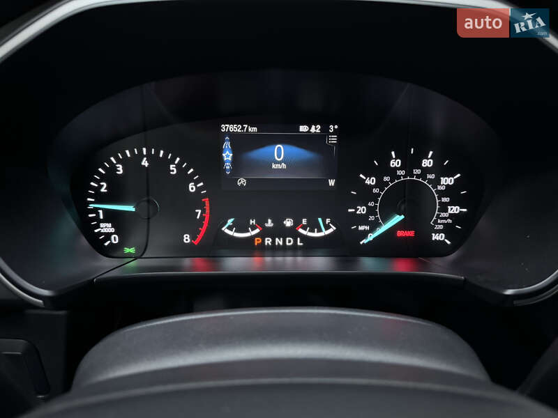 Внедорожник / Кроссовер Ford Escape 2019 в Киеве