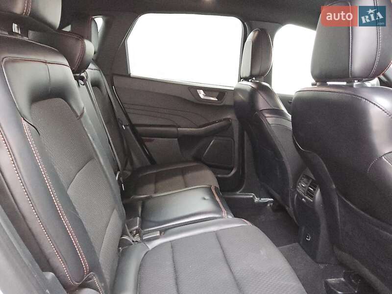 Внедорожник / Кроссовер Ford Escape 2023 в Киеве