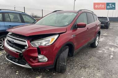 Внедорожник / Кроссовер Ford Escape 2018 в Львове