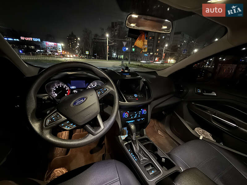 Внедорожник / Кроссовер Ford Escape 2016 в Львове фото 6 Внедорожник / Кроссовер Ford Escape 2016 в Львове
