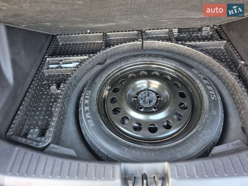 Внедорожник / Кроссовер Ford Escape 2018 в Дубно