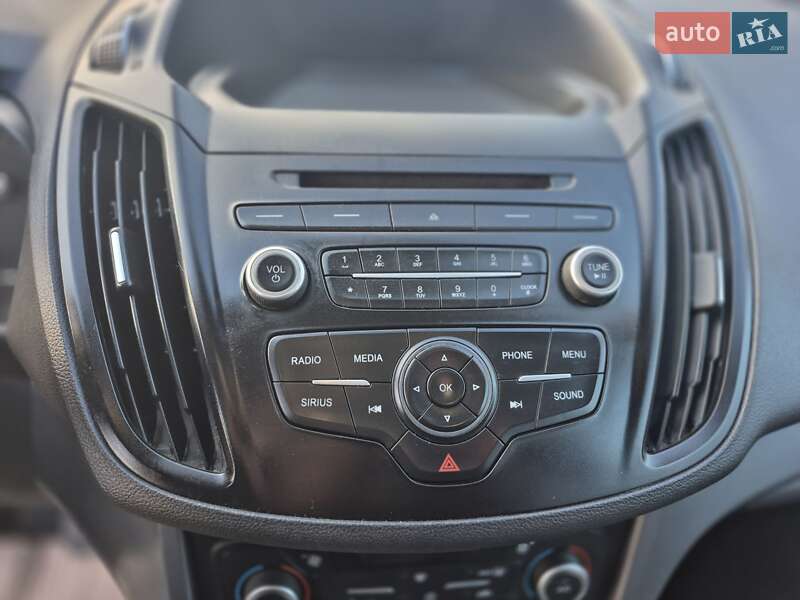 Внедорожник / Кроссовер Ford Escape 2018 в Дубно