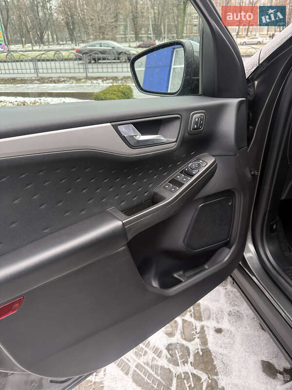 Позашляховик / Кросовер Ford Escape 2019 в Харкові