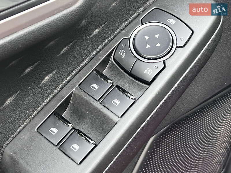 Внедорожник / Кроссовер Ford Escape 2020 в Нововолынске фото 24 Внедорожник / Кроссовер Ford Escape 2020 в Нововолынске