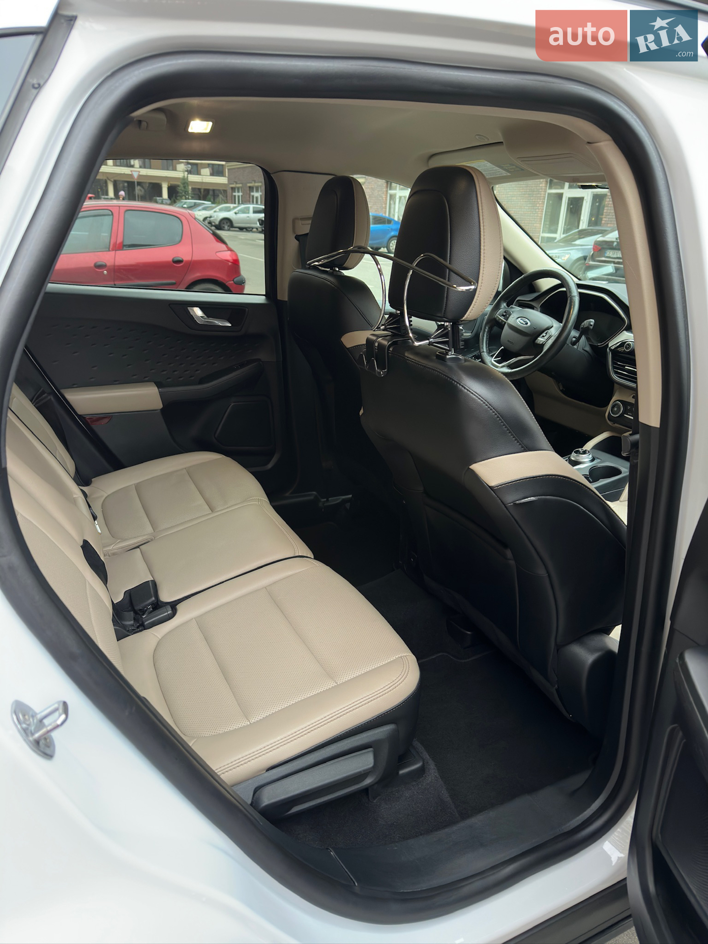 2019 Ford Escape - мініатюра 12