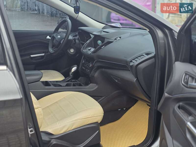 Позашляховик / Кросовер Ford Escape 2018 в Надвірній