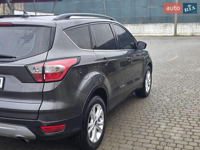 Позашляховик / Кросовер Ford Escape 2018 в Надвірній