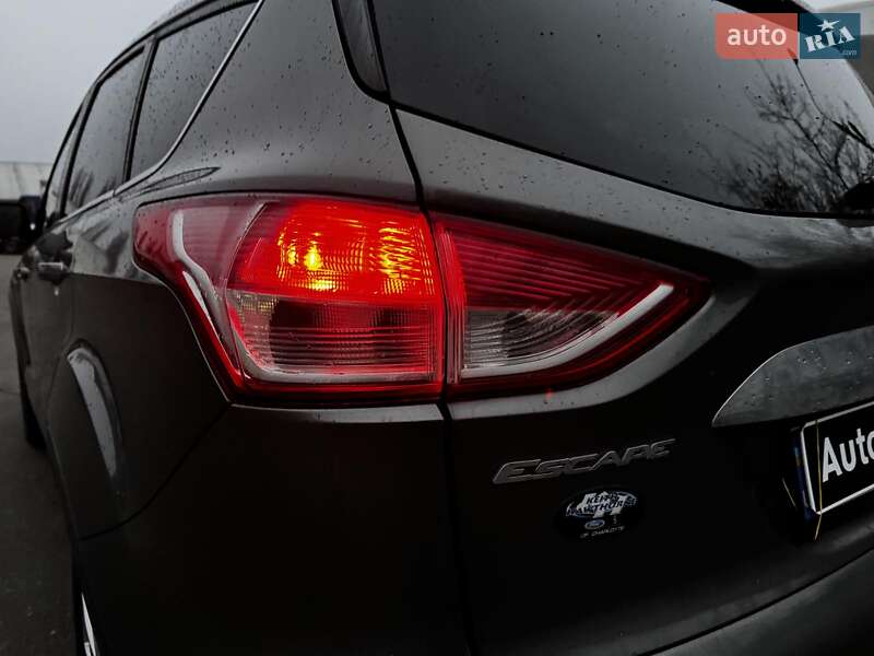 Позашляховик / Кросовер Ford Escape 2013 в Києві