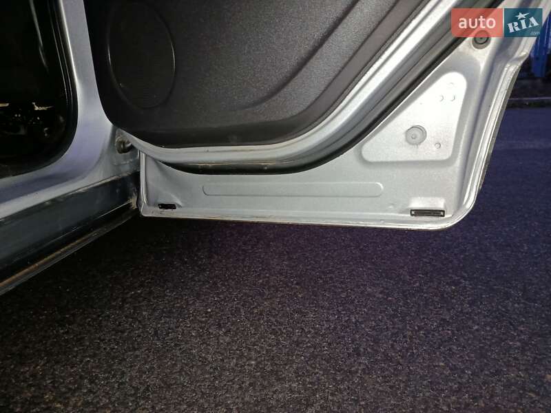 Внедорожник / Кроссовер Ford Escape 2012 в Новомосковске фото 10 Внедорожник / Кроссовер Ford Escape 2012 в Новомосковске