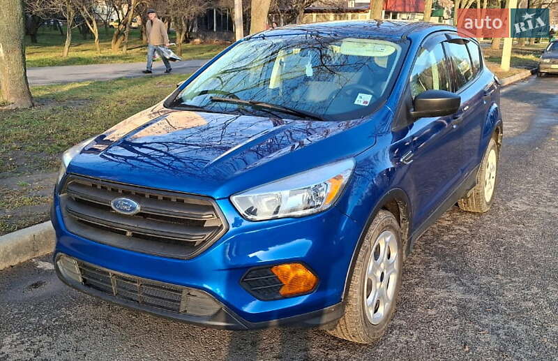 Позашляховик / Кросовер Ford Escape 2017 в Харкові