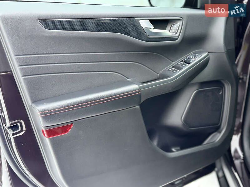 Внедорожник / Кроссовер Ford Escape 2023 в Киеве фото 12 Внедорожник / Кроссовер Ford Escape 2023 в Киеве