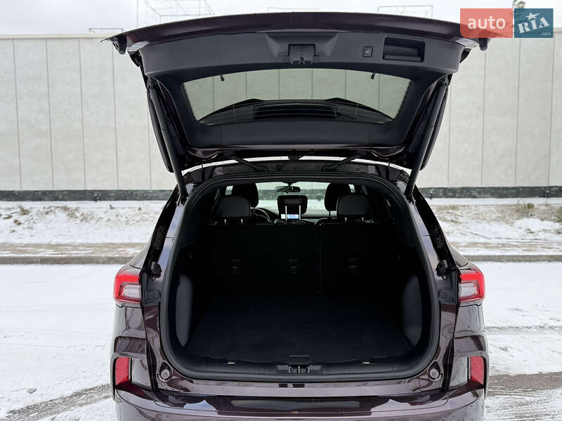 Внедорожник / Кроссовер Ford Escape 2023 в Киеве фото 61 Внедорожник / Кроссовер Ford Escape 2023 в Киеве