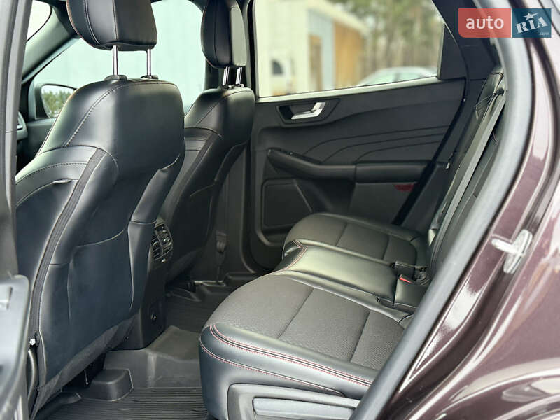 Внедорожник / Кроссовер Ford Escape 2023 в Киеве фото 92 Внедорожник / Кроссовер Ford Escape 2023 в Киеве