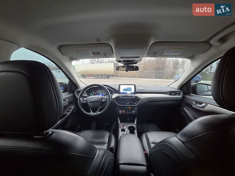 Позашляховик / Кросовер Ford Escape 2021 в Дніпрі