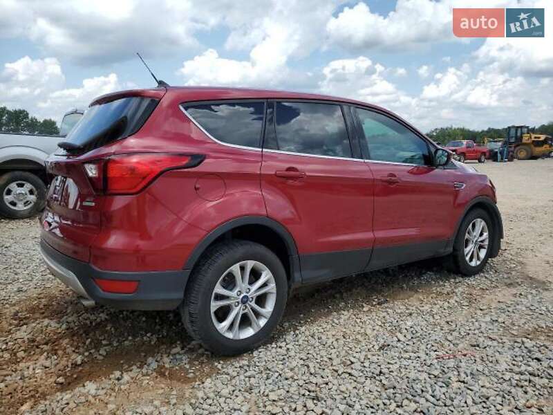 Позашляховик / Кросовер Ford Escape 2019 в Львові