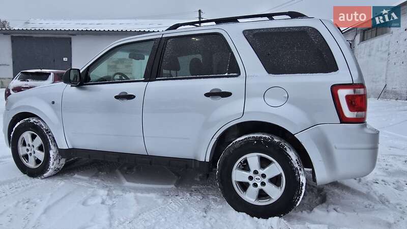 Позашляховик / Кросовер Ford Escape 2010 в Харкові