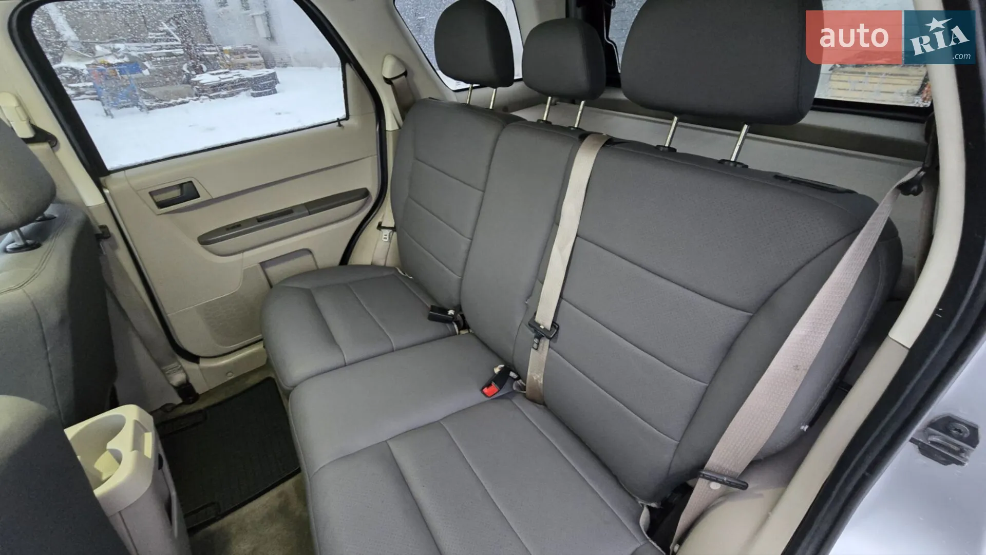 2010 Ford Escape - мініатюра 15