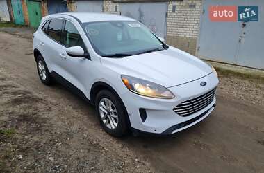 Внедорожник / Кроссовер Ford Escape 2021 в Киеве