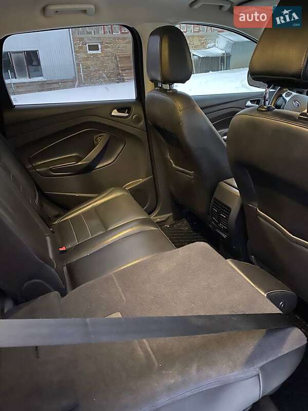 Позашляховик / Кросовер Ford Escape 2015 в Копичинці